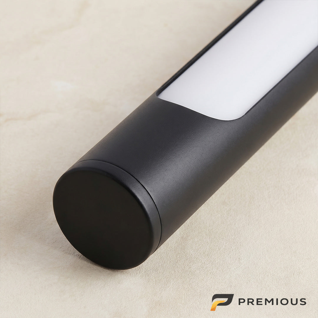 The Curator | Wireless LED Picture Light